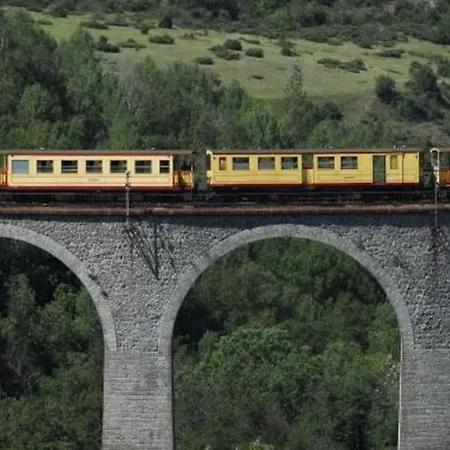 Belle Petite Climatisee Dans Calme Hébergement de vacances Sorède